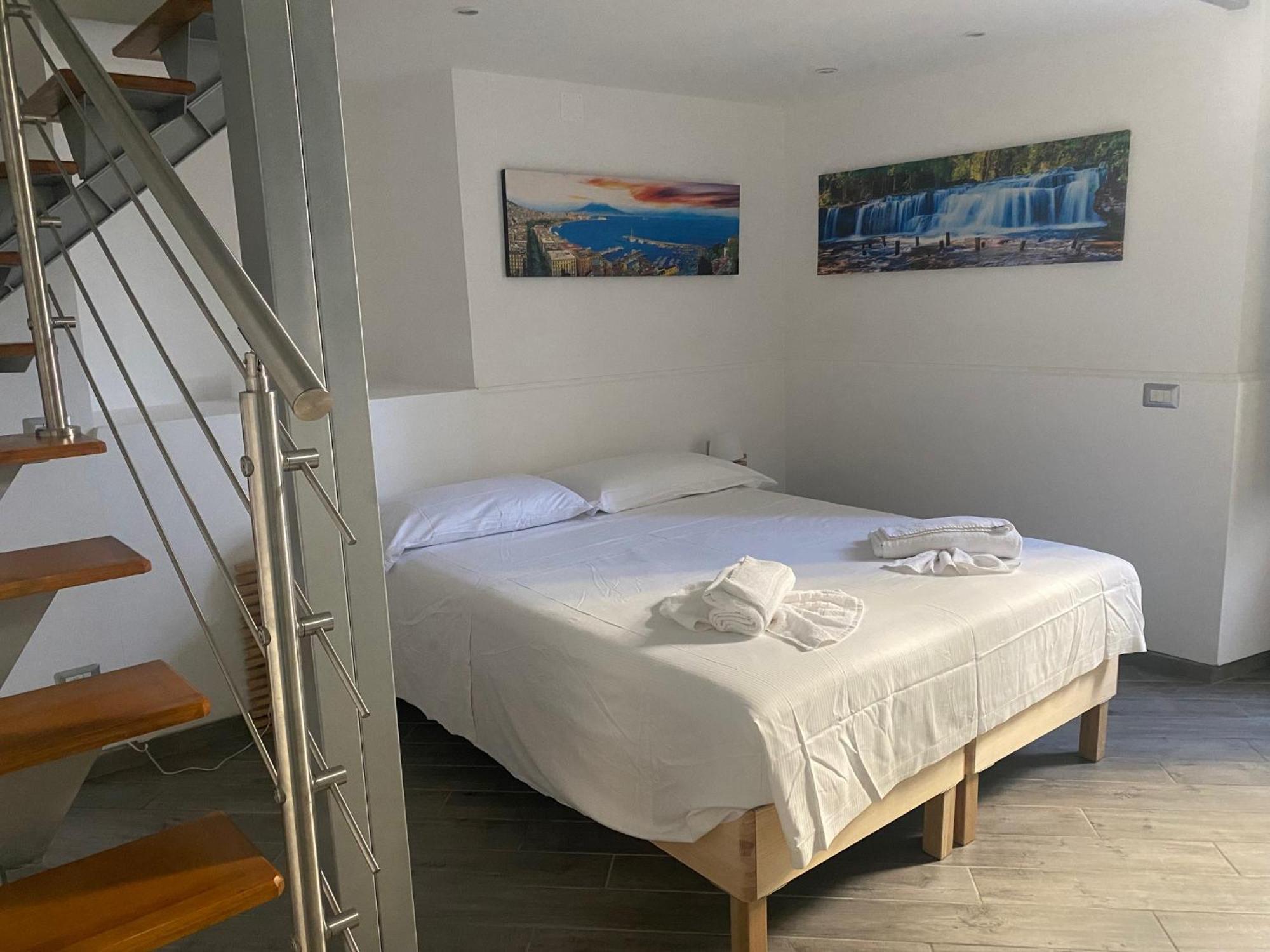 Suites Caracciolo Neapel Exterior foto